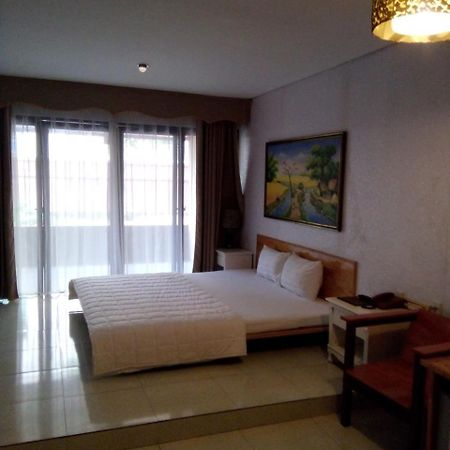 Khach San Thuong Mai Yen Thinh Exterior foto